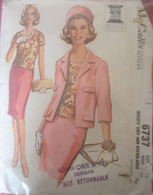 V/VINTAGE McCalls 6737 SUIT and OVERBLOUSE - SIZE 16 BUST 36` COMPLETE-ZIPLOC