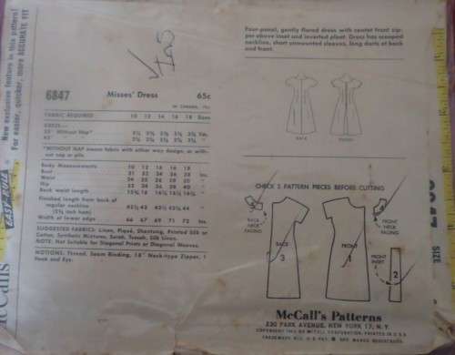 V/VINTAGE McCalls 6847 LADIES DRESS- SIZE 14 BUST 34` COMPLETE-ZIPLOC