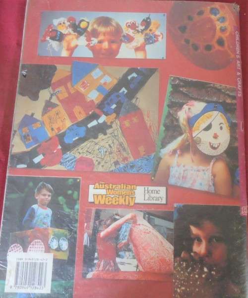 CHILDRENS ART & CRAFTS MORE THAN 150 IDEAS-AUSTRAILIAN WOMANS WEEKLY  132 PAGES WITH PATTERNS