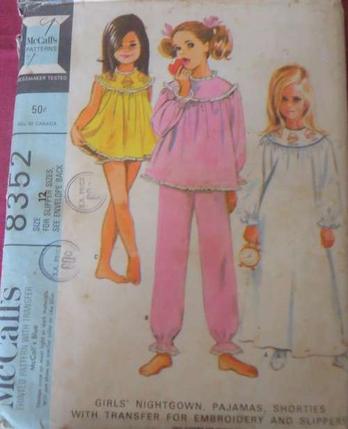 McCalls 8352 GIRLS NIGHTIE-PJS-SHORTIES-SLIPPERS TRANSFER SIZE 12 YEARS COMPLETE + TRANSFER