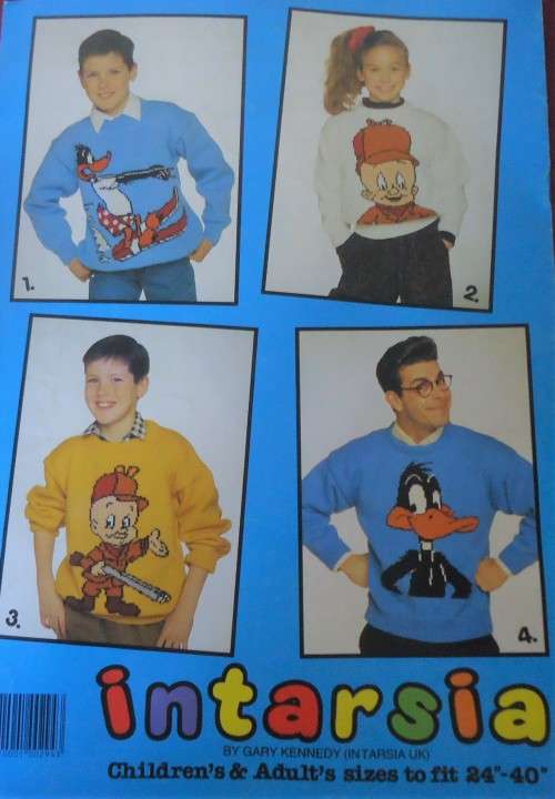 PATONS 1089DAFFY DUCK WITH ELMER FUDD 4 KNITTING PATTERNS FOR CHILDREN & ADULTS BY GARY KENNEDY