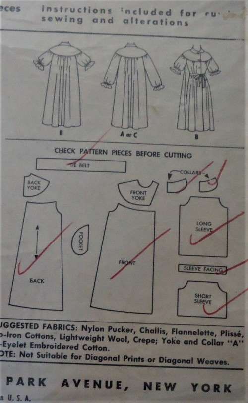 VINTAGE McCALLS 3902 NIGHTGOWN SIZE 14 BUST 34" SEE LISTING-ZIPLOC BAG