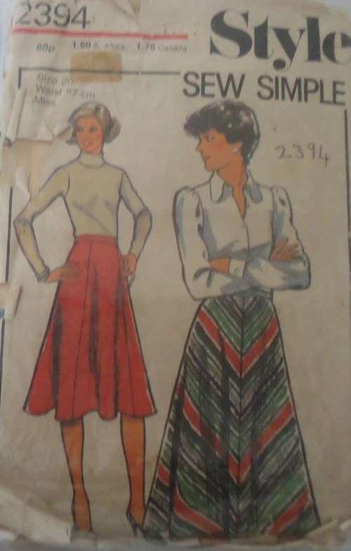 STYLE 2394 FLARED SKIRTS SIZE 20 WAIST 87 CM - SEE LISTING-ZIPLOC BAG