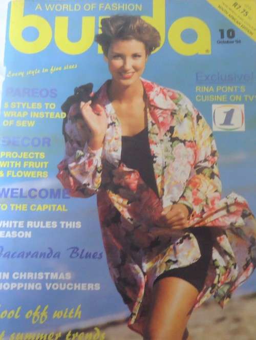 BURDA  - WORLD OF FASHION - 10OCTOBER 1994 -108 PAGES WITH PULLOUT SECTION