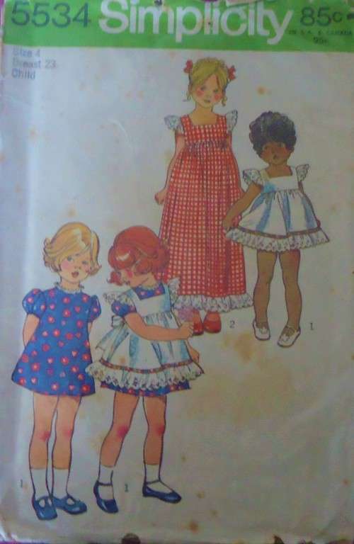 SIMPLICITY 5534 GIRLS PINAFORE & DRESS SIZE 4YEARS COMPLETE-ZIPLOC BAG
