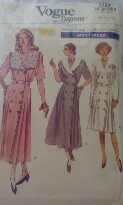 VOGUE 7723 LOOSE FITTING DRESS + DOUBLE BUTTON FRONT DETAIL SIZE 8-10-12 COMPLETE-ZIPLOC BAG