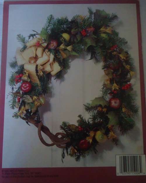 McCALLS # 15006 WONDERFUL WREATHS - 12 PAGES