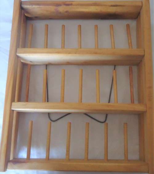 THREE TIER STANDING WOODEN COTTON REEL HOLDER FOR 21 REELS OF COTTON