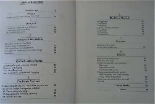 THE JOY OF QUILTING-LAURIE SWIM-100 PG HARDCOVER+DUSTJACKET-SPINE WORN