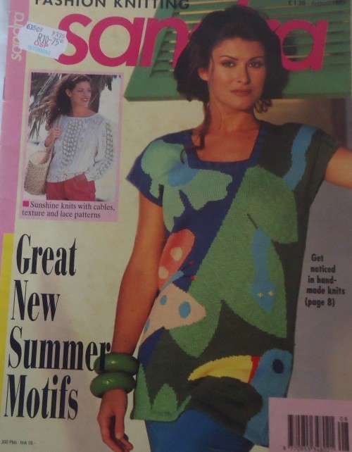 SANDRA - FASHION KNITTING AUGUST 1993- 48 PAGES A4