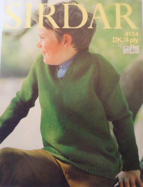 SIDAR NO 4124 -  V NECK RAGLAN  SIZES 4-6-8-10 YEARS