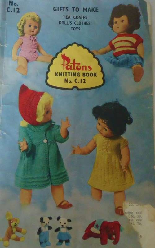 PATONS #C 12 - GIFTS TO MAKE - TEA COSIES-DOLL`S CLOTHES-TOYS -24 A5 PAGES