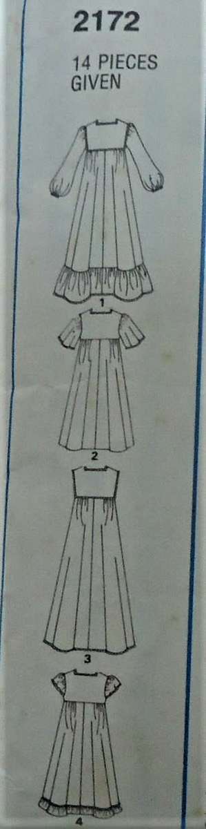 STYLE 2172  HOUSECOAT & NIGHTDRESS SIZE 18 BUST 102 CM  COMPLETE