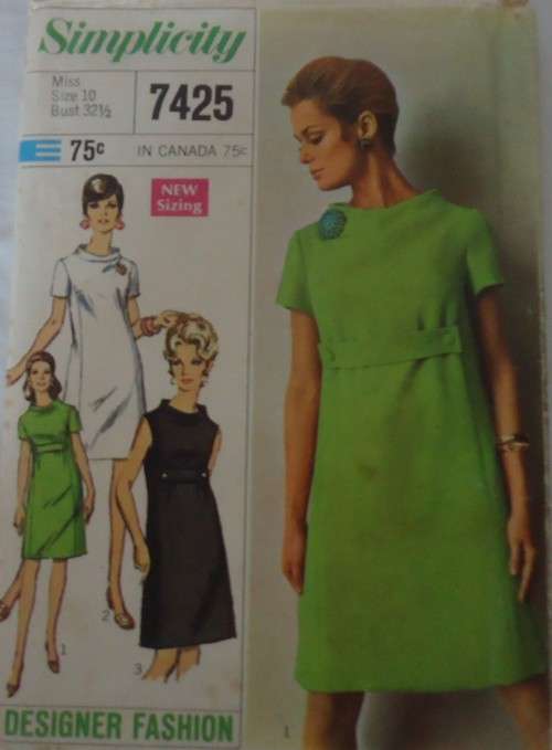 VINTAGE SIMPLICITY 7425 DESIGNER FASHION DRESS SIZE 10 BUST 32 1/2` COMPLETE-UNCUT-F/FOLDED
