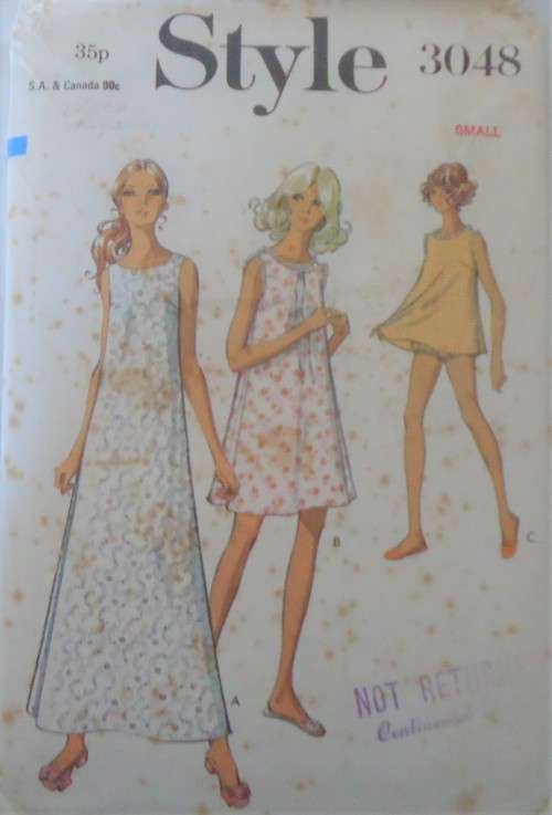 VINTAGE STYLE 3048 NIGHTIE IN 3 LENGTHS & PANTIES SIZE SMALL= 8-10 COMPLETE-UNCUT-F/FOLDED