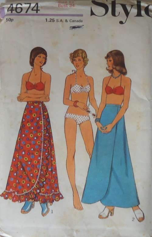 VINTAGE STYLE 4674 WRAP SKIRT & BIKINI SIZE 12 BUST 34` COMPLETE-UNCUT-F/FOLDED