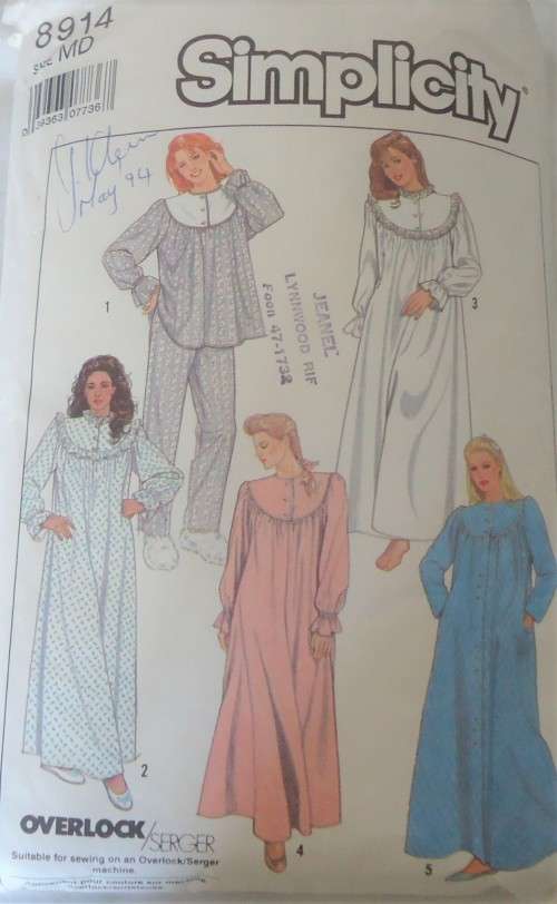 SIMPLICITY 8914   PJS-NIGHTGOWN-ROBE SIZE MEDIUM (14-16)  COMPLETE