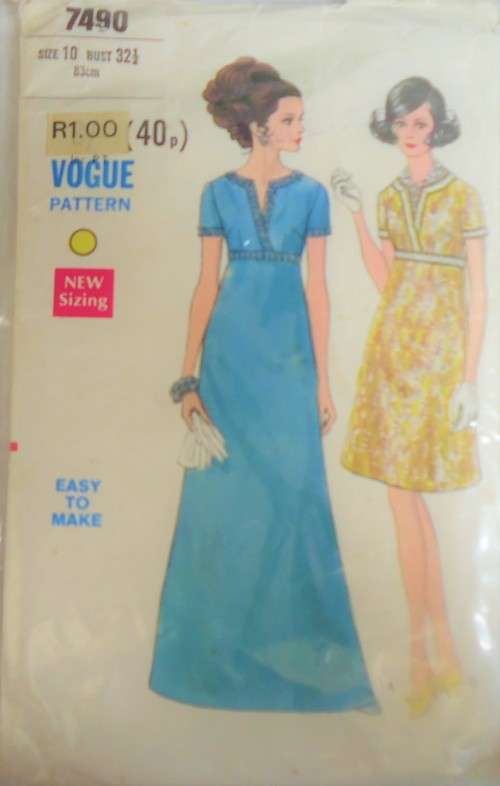 VOGUE PATTERN 7490 ONE PIECE EVENING DRESS SIZE 10- ZIPLOC BAG