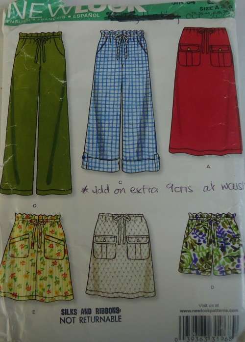 NEW LOOK PATTERNS 6811 SET OF SKIRTS & PANTS-SHORTS SIZE 8 - 18 COMPLETE