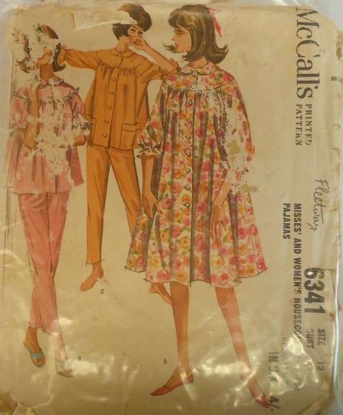 VINTAGE McCALLS 6341 HOUSECOAT AND PJS SIZE 12 BUST 32   COMPLETE-ZIPLOC BAG