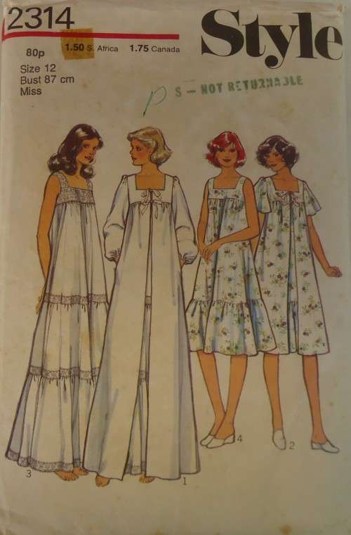 STYLE 2314 GNEGLIGEE & NIGHTIE  SIZE 12 BUST 87 CM COMPLETE