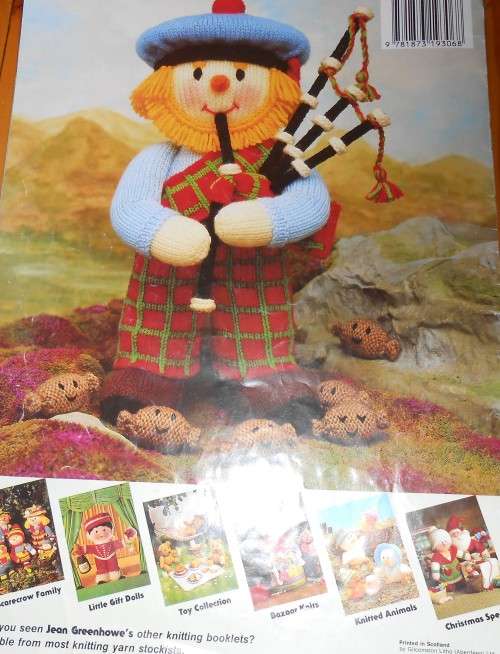 JEAN GREENHOWE`S MacSCARECROW CLAN - THE SCOTTISH SCARECROW FAMILY -STYLECRAFT