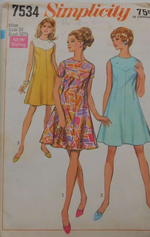 VINTAGE SIMPLICITY 7534 DRESS WITH V SHAPE YOKE SIZE 12 BUST 34 -SEE LISTING-ZIPLOC