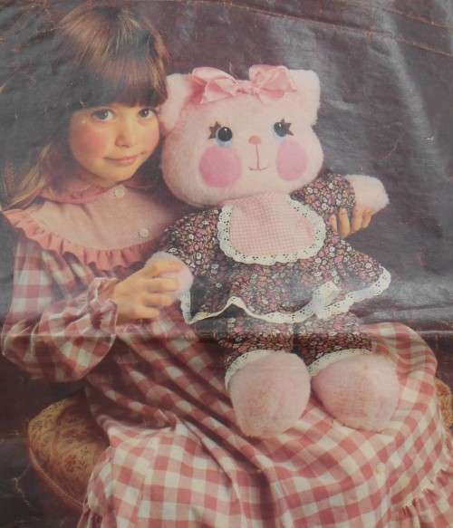 THE PURR-FECT TOY - TO MAKE WITH PATTERN & INSTRUCTIONS