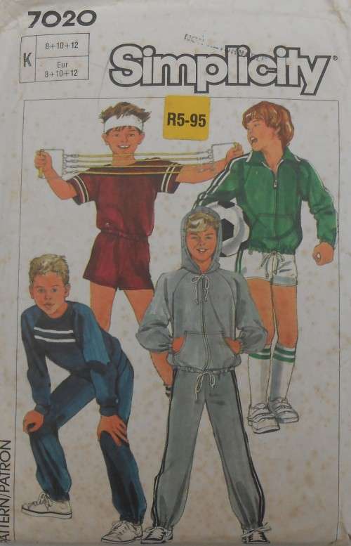 SIMPLICITY 7020 BOYS TRACKSUIT-JACKET-PULLOVER TOPS-PANTS-SHORTS SIZE K 8-10-12 YEARS COMPLETE