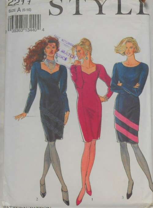 STYLE 2211 CLOSE FITTING PANELED DRESSES SIZE A 6-16 COMPLETE-PART CUT