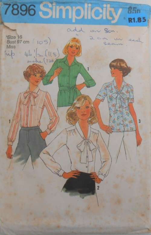 SIMPLICITY 7896 SET OF BLOUSES SIZE 16 BUST 97 CM- COMPLETE