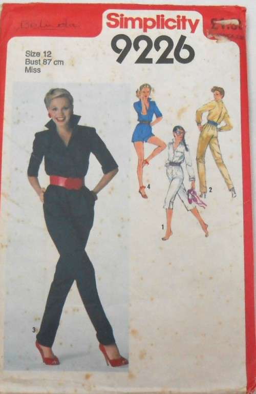 SIMPLICITY 9226 JUMPSUIT SIZE 12 BUST 87 CM COMPLETE-UNCUT-F/FOLDED