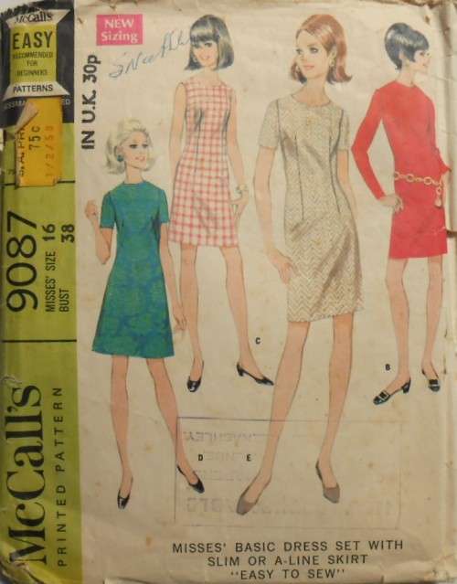 VINTAGE McCALLS 9087  DRESS  WITH SLIM OR A LINE SKIRT SIZE 16 BUST 38 COMPLETE-ZIPLOC