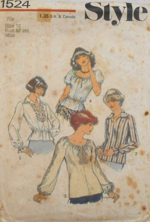 VINTAGE STYLE 1524 SET OF TOPS SIZE 12 BUST 87 CM COMPLETE-UNCUT-F/FOLDED