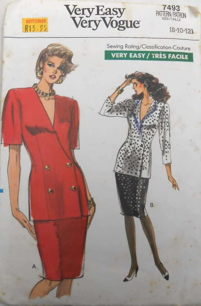 VOGUE 7493 JACKET/TOP SIZE 8-10-12 ONLY TOP SUPPLIED