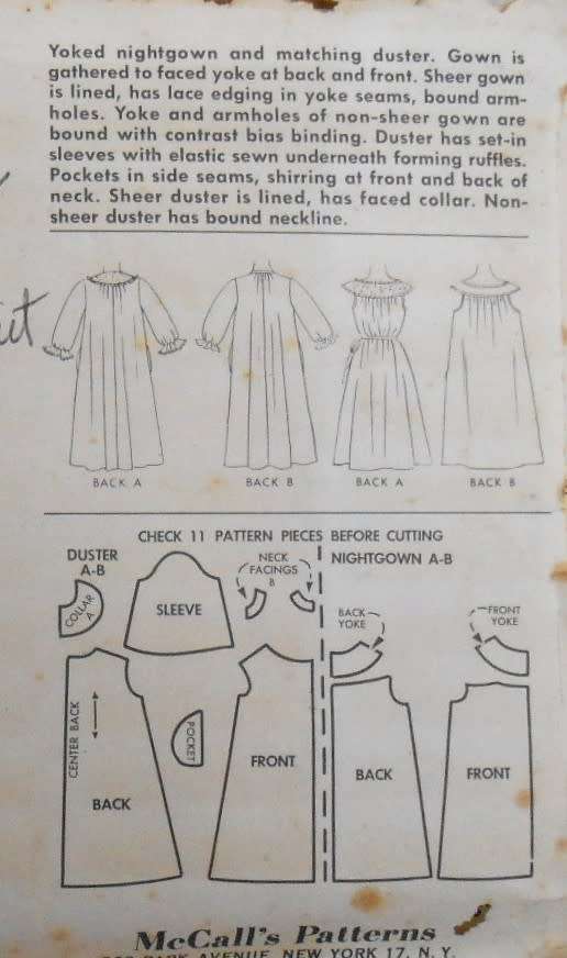 V/VINTAGE McCALLS 6242 NIGHTGOWN & DUSTER SIZE 12 BUST 32 COMPLETE-PART-CUT-ZIPLOC