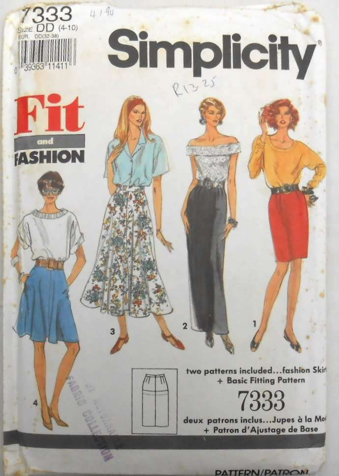 SIMPLICITY 7333 SLIM & FLARED SKIRT SIZE 4-10 COMPLETE-UNCUT-F/FOLDED