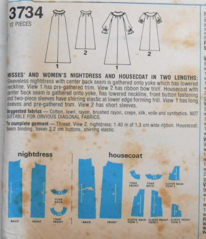 VINTAGE STYLE 3734 NIGHTDRESS-HOUSECOAT SIZE LARGE-18-20 COMPLETE