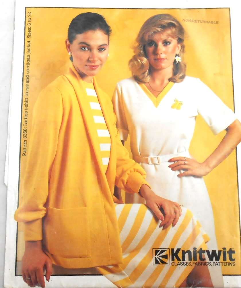 KNITWIT PATTERN 3350 - LADIES T SHIRT DRESS & CARDIGAN JACKET - SIZES 6 TO 22  COMPLETE & UNCUT