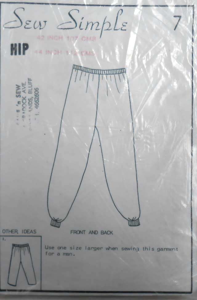 SEW SIMPLE PATTERNS 7 TRACKSUIT PANTS SIZE  34 OR 87 CM