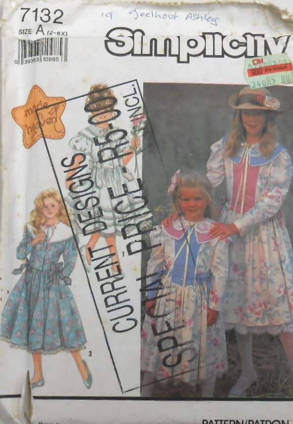 SIMPLICITY 7132 GIRLS DRESS WITH TRIM VARIATIONS SIZE 2-6X YEARS COMPLETE-UNCUT-F/FOLDED