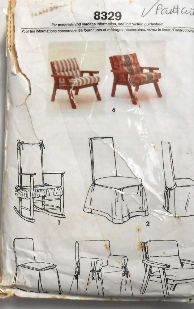 SIMPLICITY 8329 CHAIR COVERS ONE SIZE COMPLETE-PART CUT