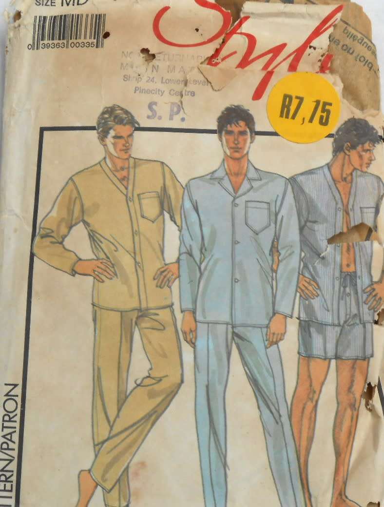 STYLE 4931 MENS PJS  SIZE MEDIUM 38-40 COMPLETE-ZIPLOC