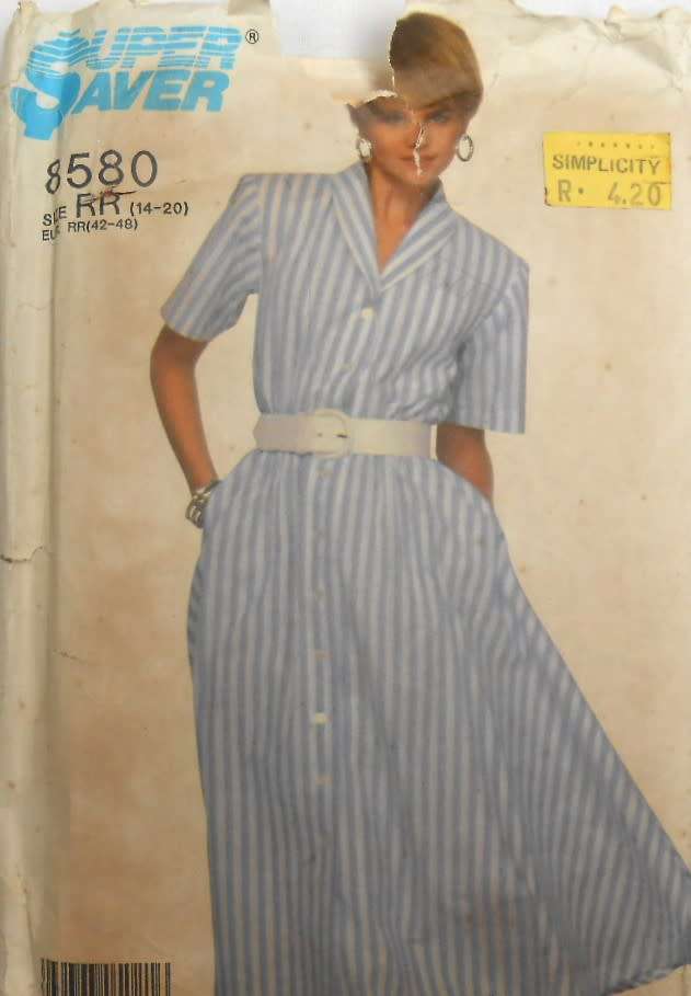SIMPLICITY 8580 DRESS WITH FRONT BUTTON CLOSING SIZE 6-12  COMPLETE