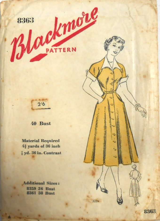VINTAGE BLACKMORE PATTERN 8363 - DRESS WITH FRONT BUTTONS AND POCKETS SIZE 40 COMPLETE