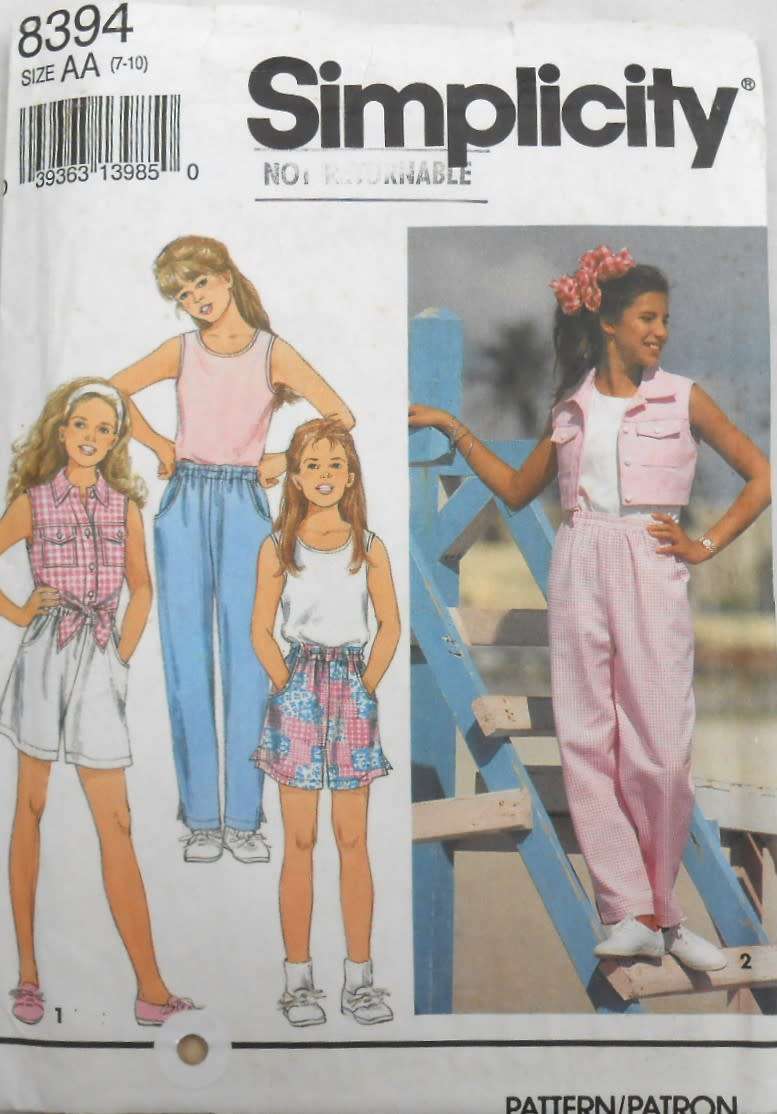 SIMPLICITY 8394 GIRLS PANTS-SHORTS-TANK TOP-SHIRT SIZE 7-10 YEARS COMPLETE CUT TO 10 YEARS-ZIPLOC