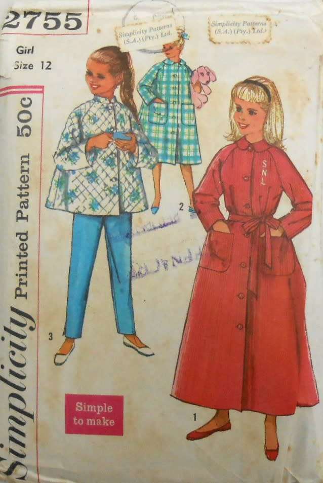 VINTAGE SIMPLICITY 2755 GIRLS PJS-ROBE-TRANSFER SIZE 12 YEARS COMPLETE WITH MONOGRAM-ZIPLOC