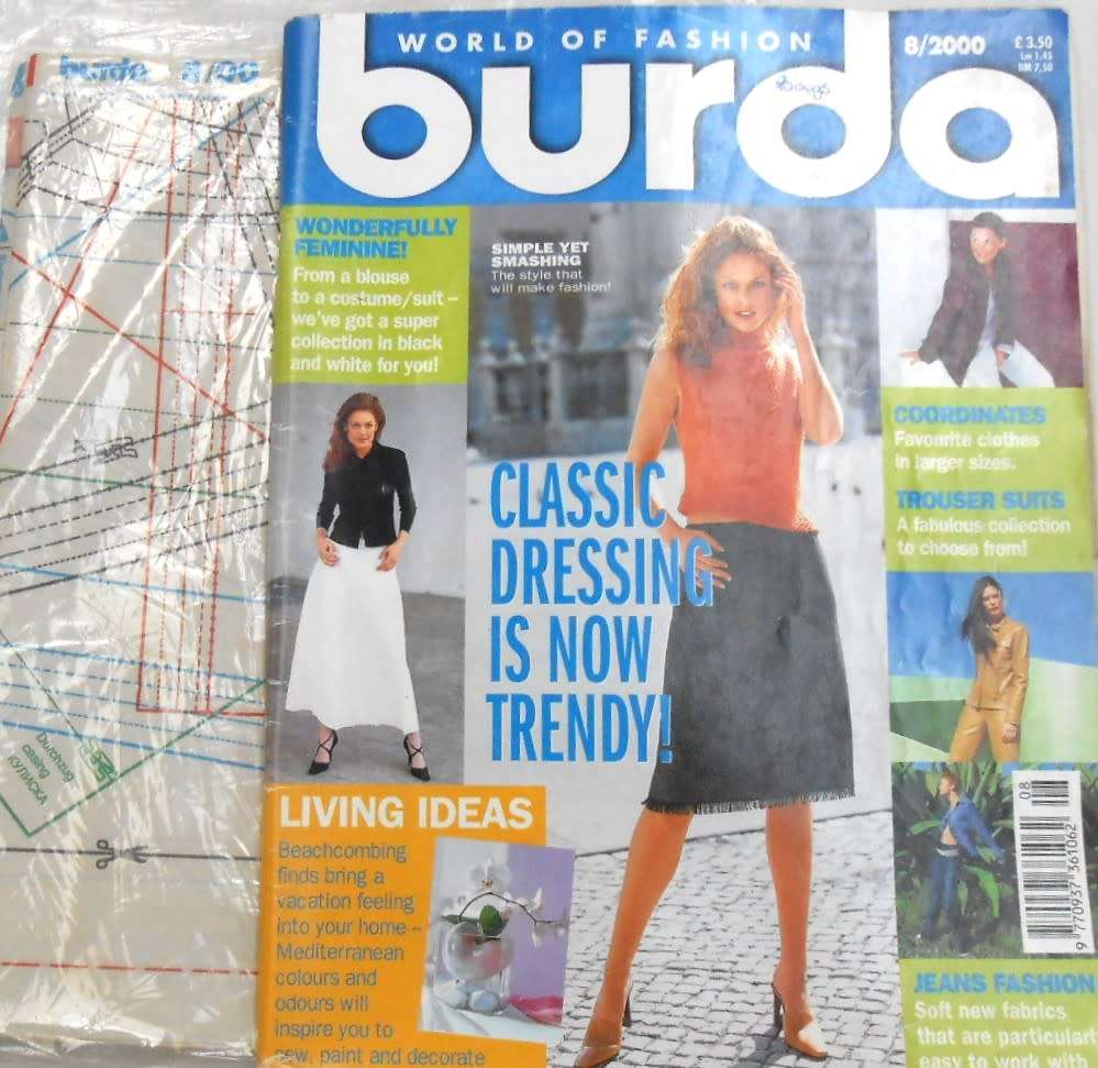 BURDA MAGAZINE-A WORLD OF FASHION-AUGUST 2000-112 PAGES WITH PATTERN PULLOUT