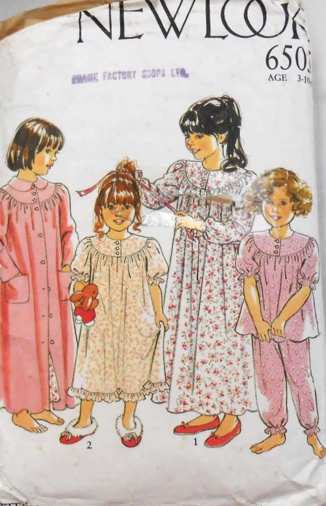 NEW LOOK PATTERNS 6505 GIRLS NIGHTIE-PJS-ROBE SIZE 3-10 YEARS  COMPLETE- CUT TO 10