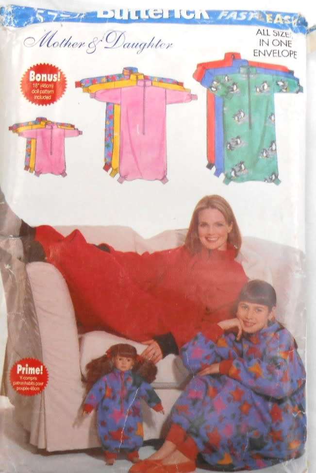 BUTTERICK 5775 MUM-DAUGHTER & DOLL 18 INCH LOUNGE SACK SIZE XS-S-M-L (6-18) COMPLETE-UNCUT-F/FOLDED